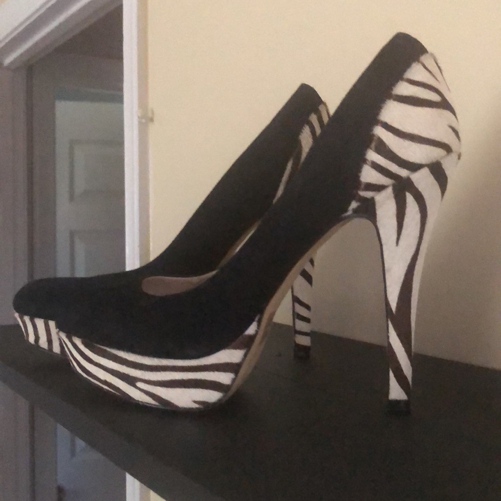 Black platform heels with brown zebra print - Picture 2 of 4